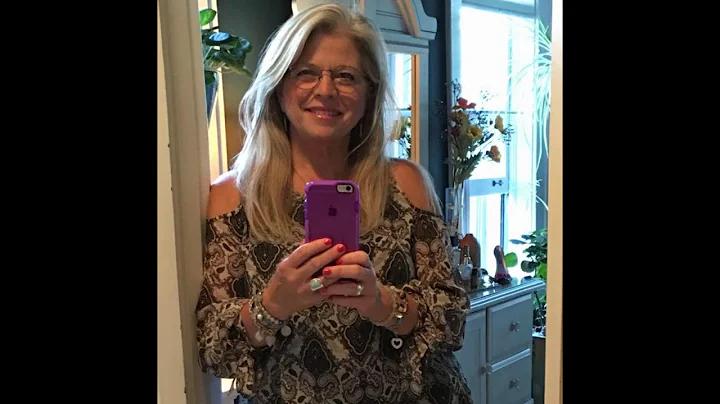 Debra Carlin Photo 19