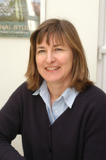 Carol Jones Photo 19