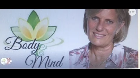Christine Hardy Photo 16