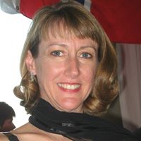Suzanne North Photo 6