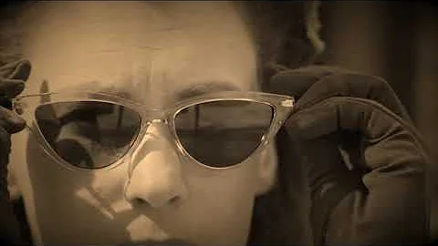 Mae Davis Photo 34