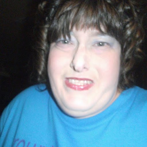 Amanda Weeks Photo 16