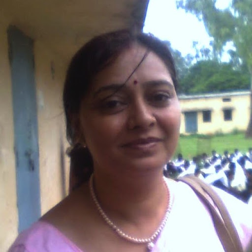 Sangeeta Mahajan Photo 13