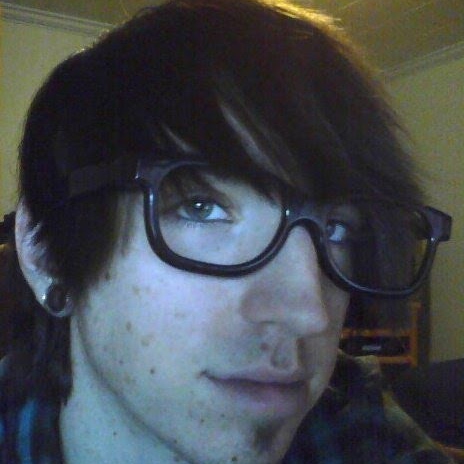 Steven Hinkle Photo 11