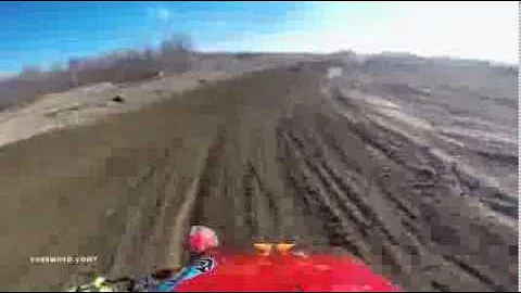 Tyler Nowlin Photo 14