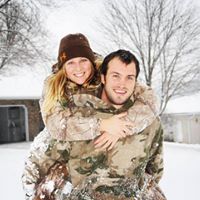Emily Michels Photo 6