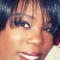 Tara Watkins Photo 6