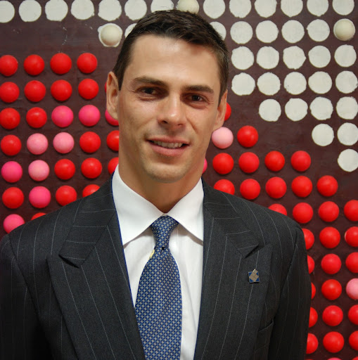 Leonardo Ruiz Photo 15