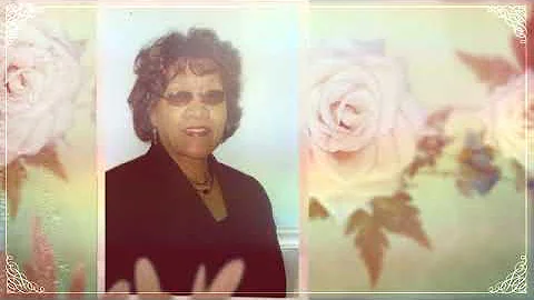 Julia Bryant Photo 31