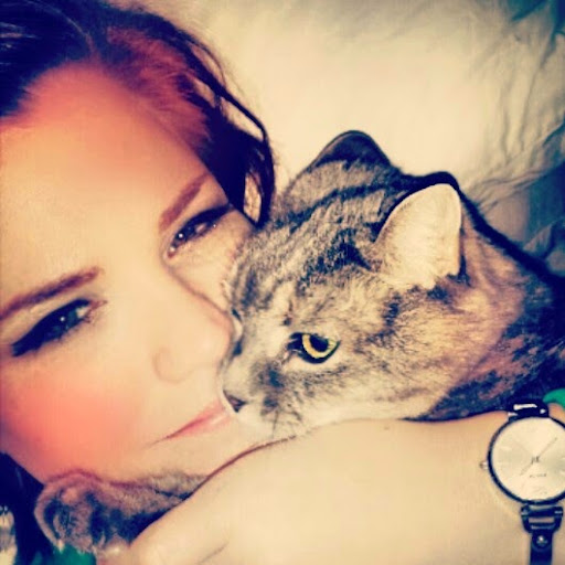 Alyssa Little Photo 11