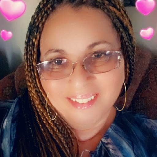 Stephanie Moses Photo 16
