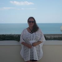 Lori Napier Photo 6