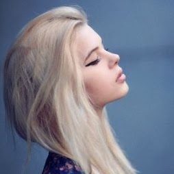 Taylor Benson Photo 11