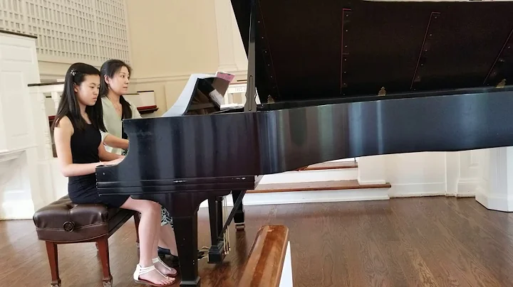 Cynthia Han Photo 22