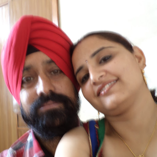 Amandeep Kaur Photo 17