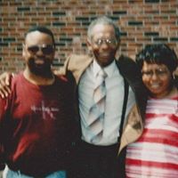 Robert Hillman Photo 10