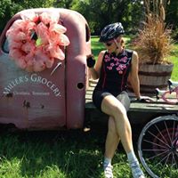 Amanda Hagar Photo 1