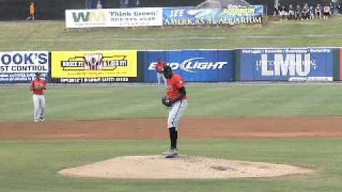 Simon Castro Photo 27