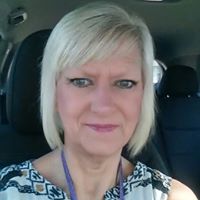Vicky Knapp Photo 4