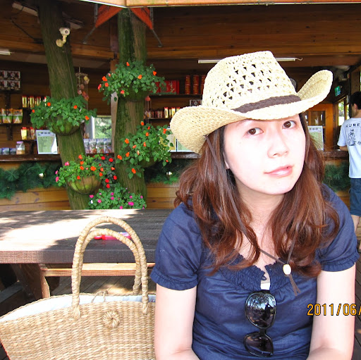 Isabel Chou Photo 5