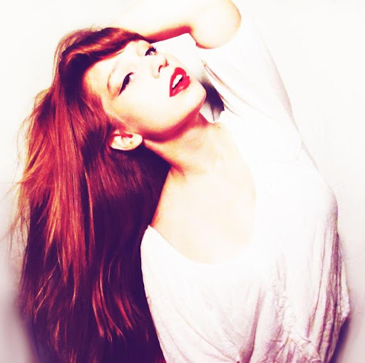 Sarah Heck Photo 14