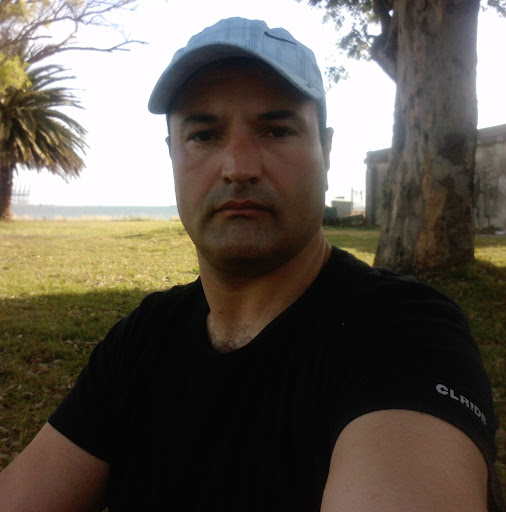 Eugenio Suarez Photo 9