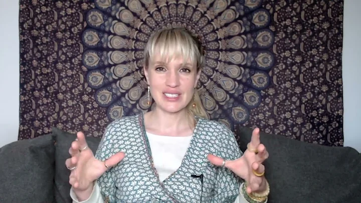 Lisa Carini Photo 14
