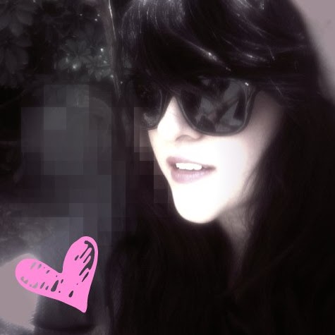 Elizabeth Florez Photo 15