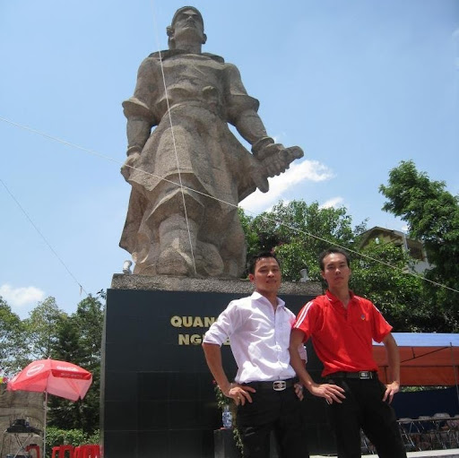 Nam Hoang Photo 15