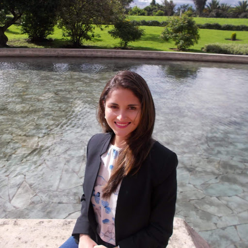 Liliana Vanegas Photo 15