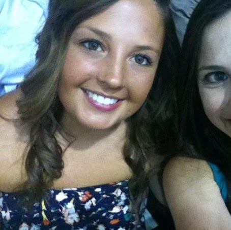 Mandi Smith Photo 14