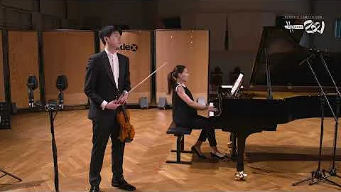 Simon Zhu Photo 23