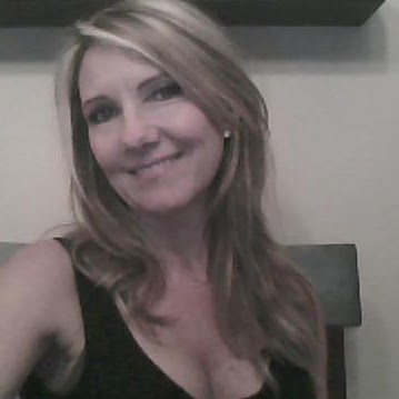 Julie Vance Photo 14