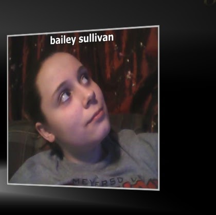 Bailey Sullivan Photo 16