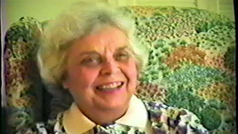 Frances Collier Photo 27