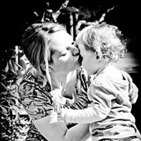 Mandy Elmore Photo 3