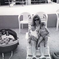 Laura Haines Photo 4