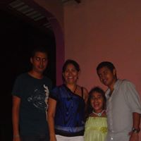 Julia Aviles Photo 1