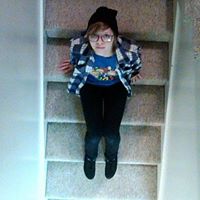 Nicole Rowe Photo 3