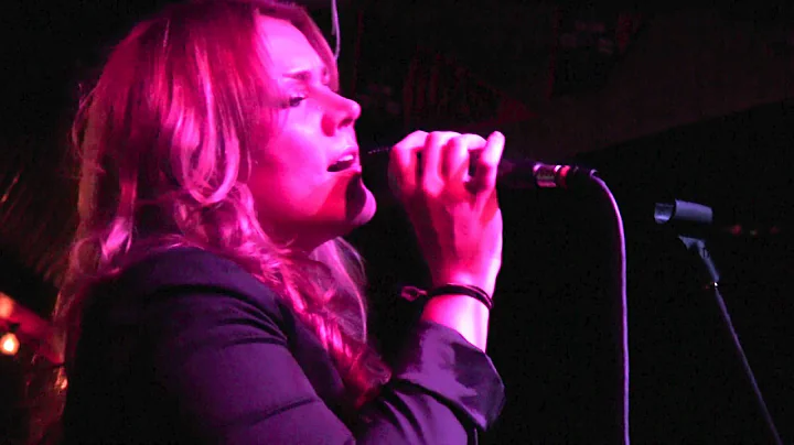 Melaney Watson Photo 8