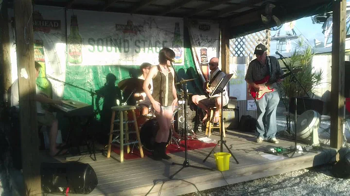 Vicki Hiatt Photo 11