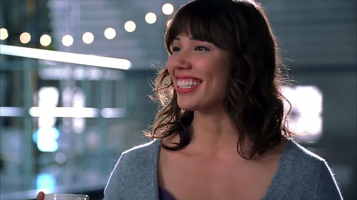 Angela Montenegro Photo 23