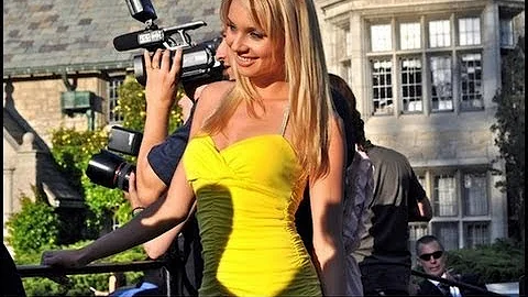 Desiree Anderson Photo 33