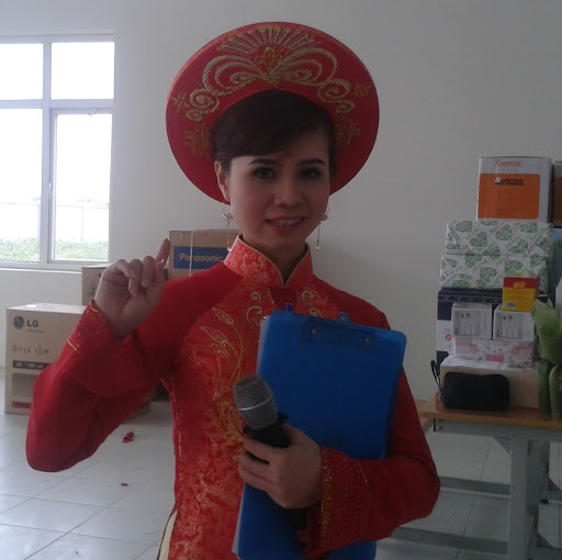 Honglien Nguyen Photo 8