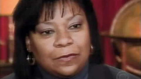 Lisa Jefferson Photo 34