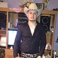 Efrain Chavez Photo 4