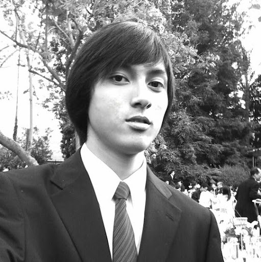 Bryan Hoang Photo 6