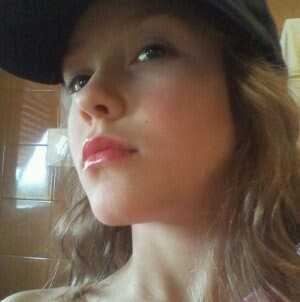 Lucy Pepe Photo 7