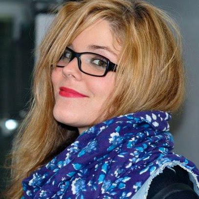 Julie Schmitt Photo 10