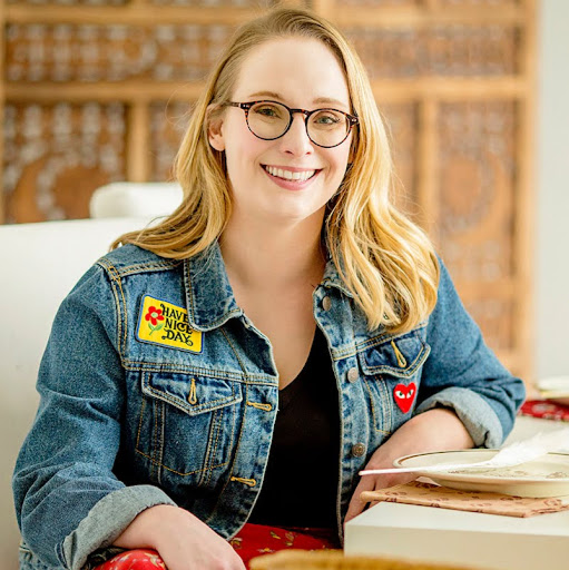Rachel Hanson Photo 10